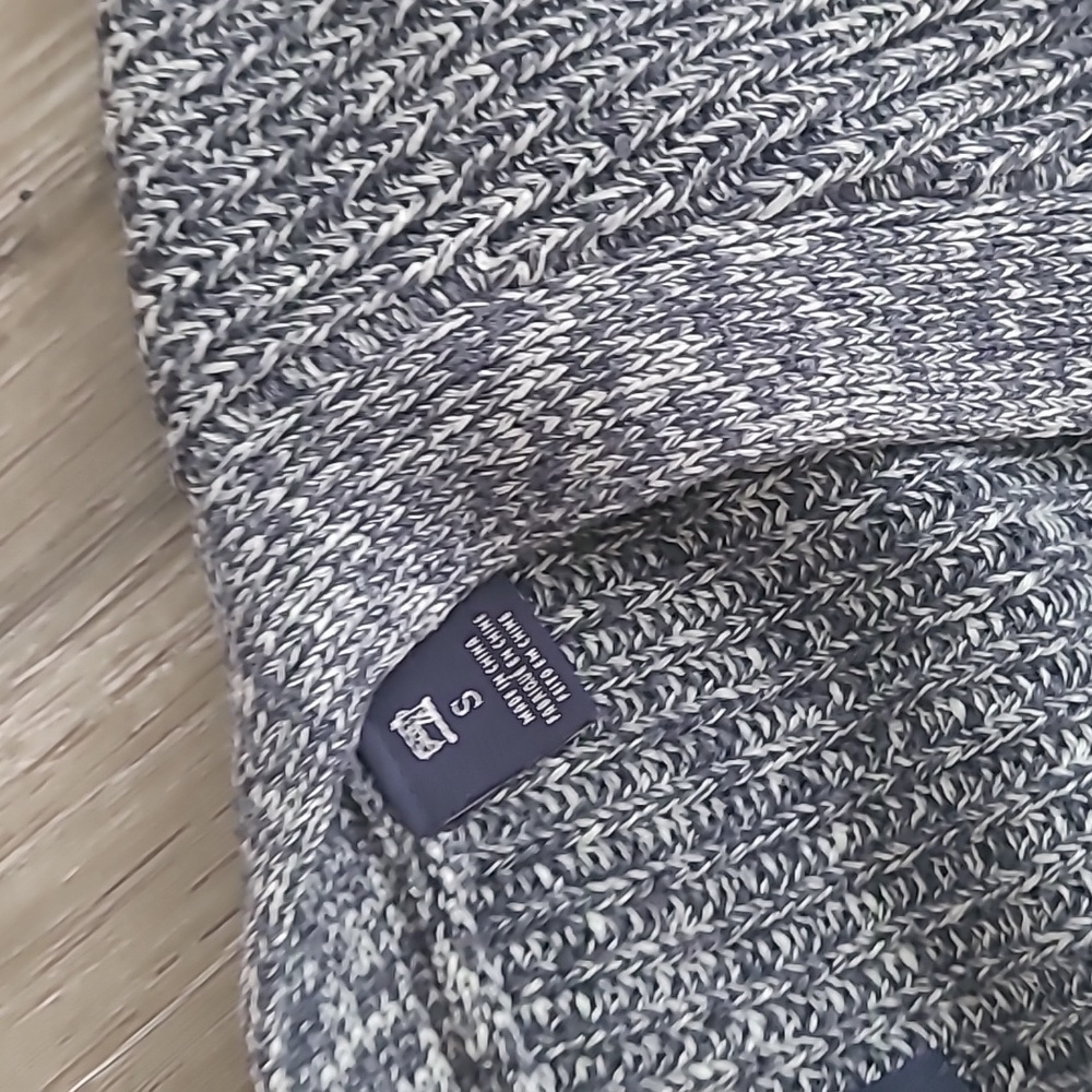 Sweater - Picture 3 of 5